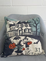 31st October Pillow