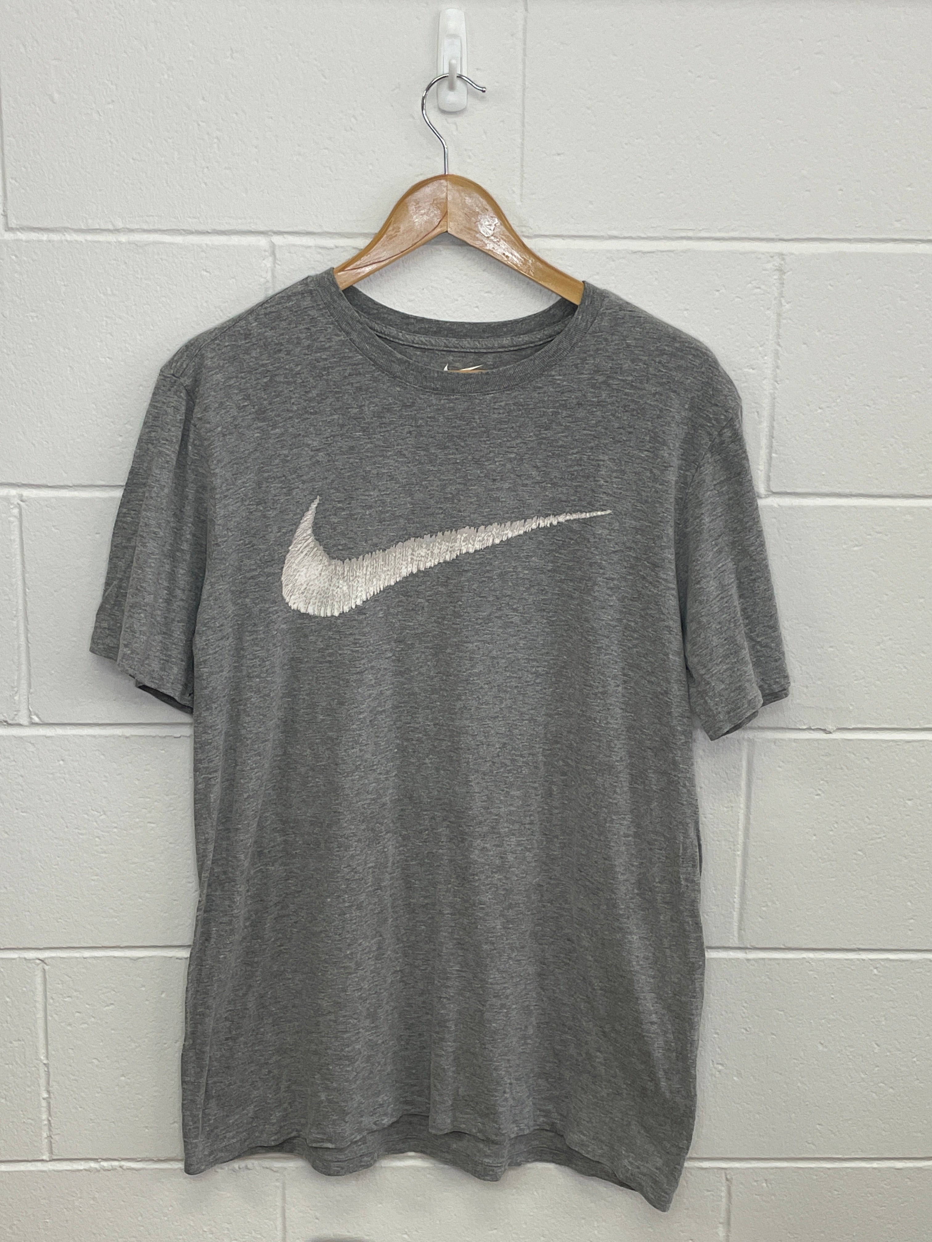 Nike Grey Logo T-Shirt Large