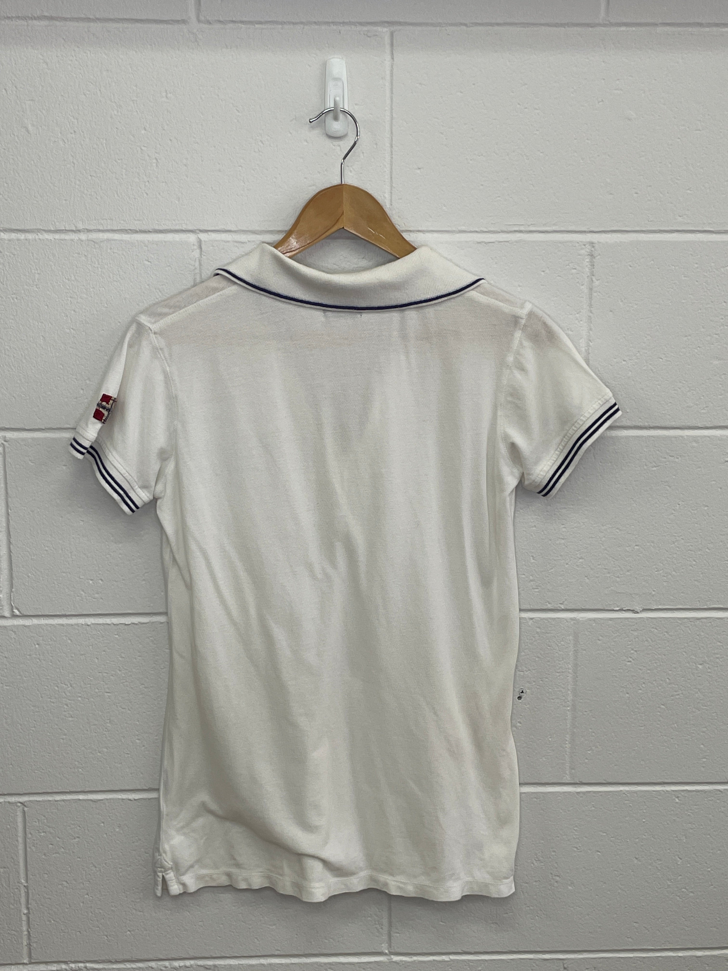 Napapjiri Expedition White collared T-Shirt Medium