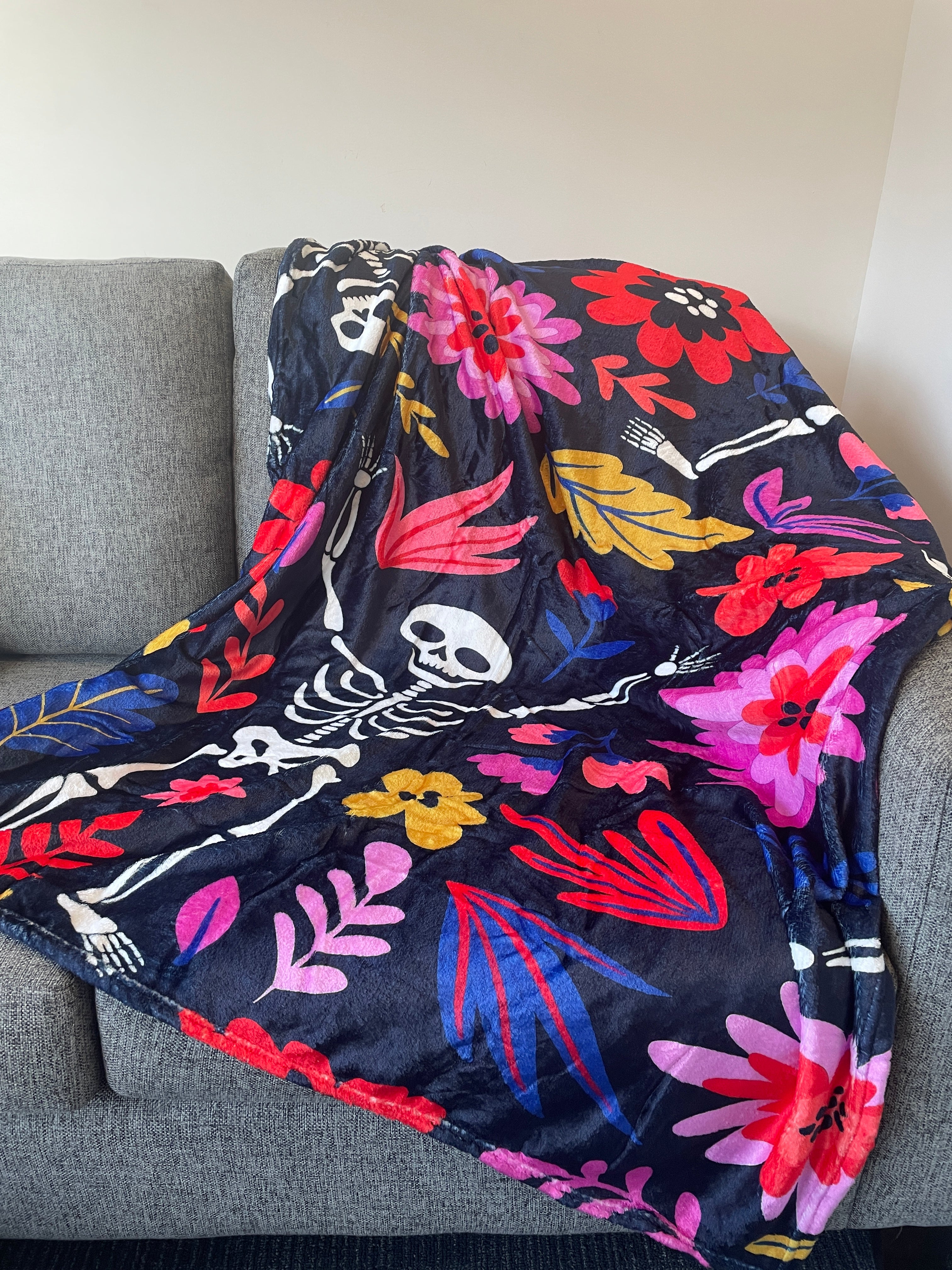 Flower Skeleton Blanket