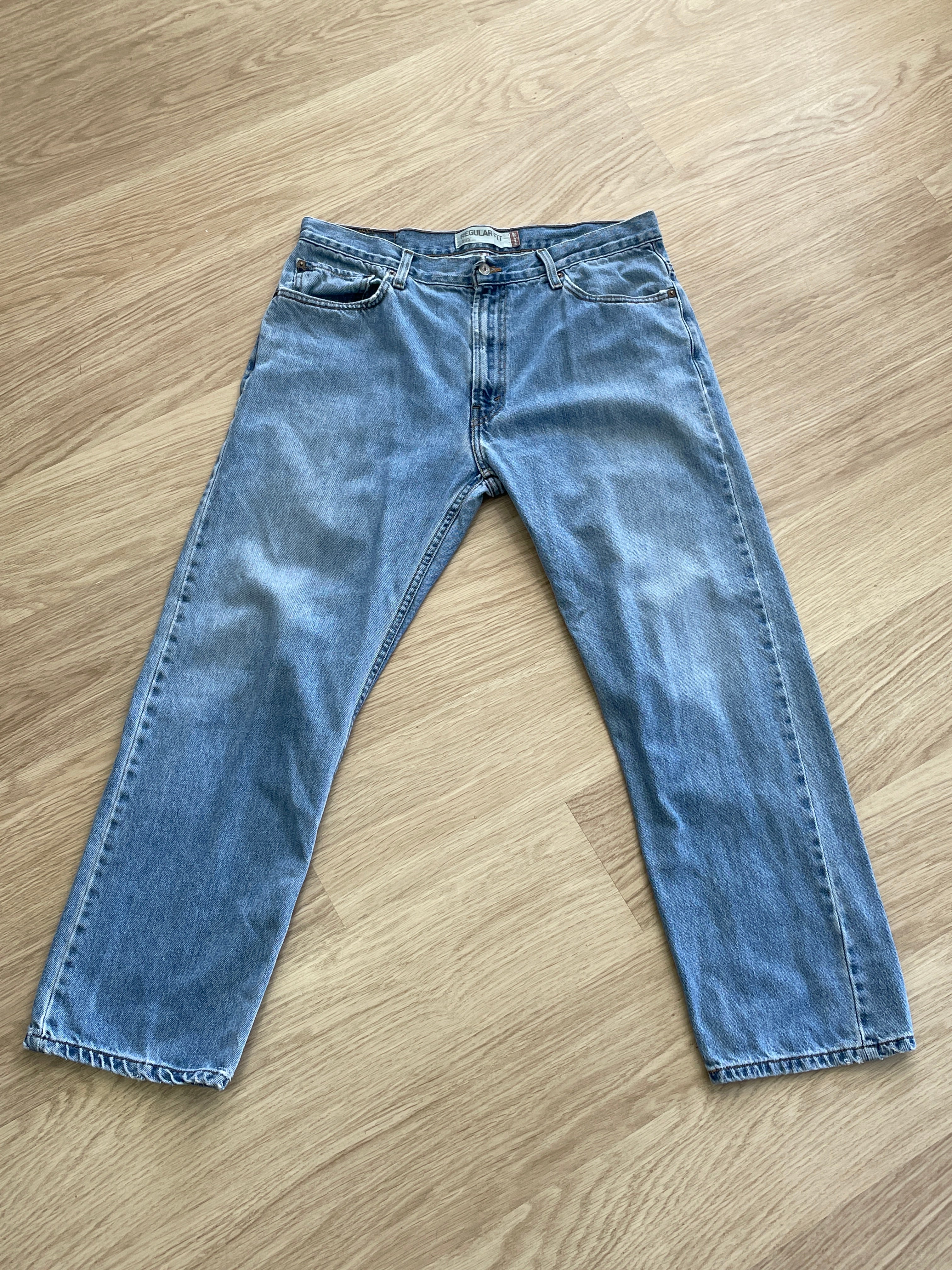 Levi's Light Wash 505 Regular Fit Jeans W36