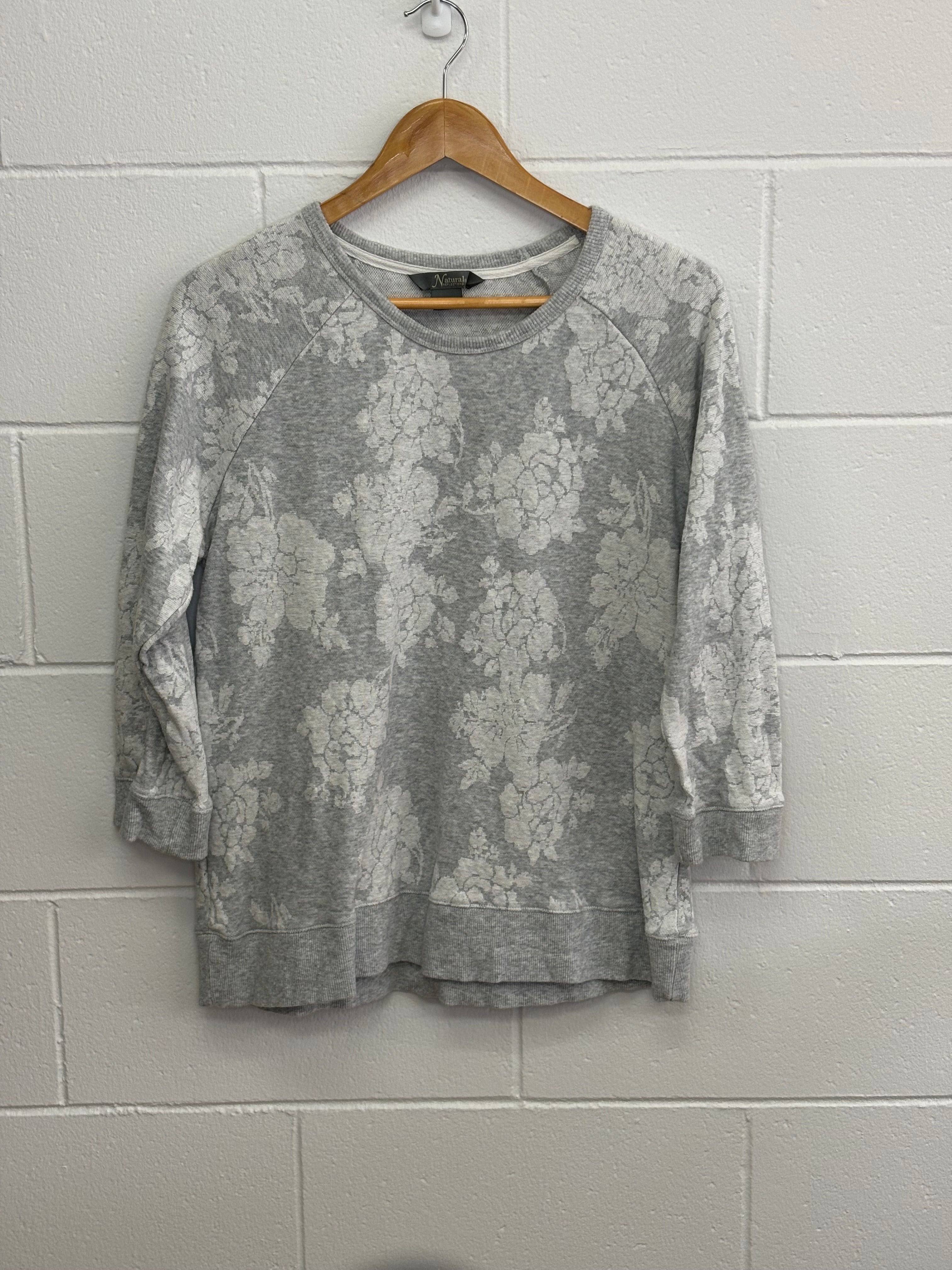 Floral Patterned Grey Crewneck XL