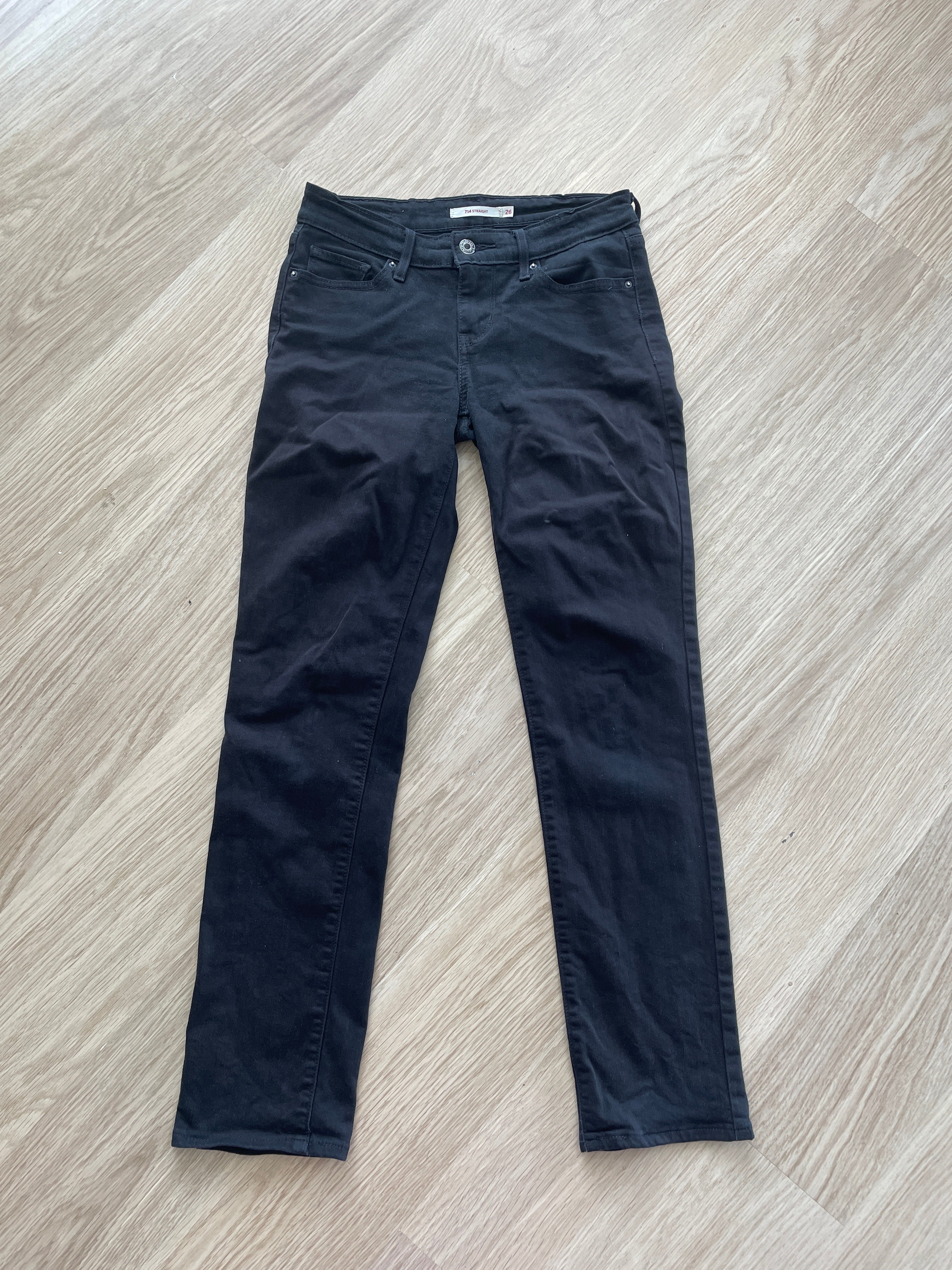 Levi's Straight Black 714 Jeans Size W26